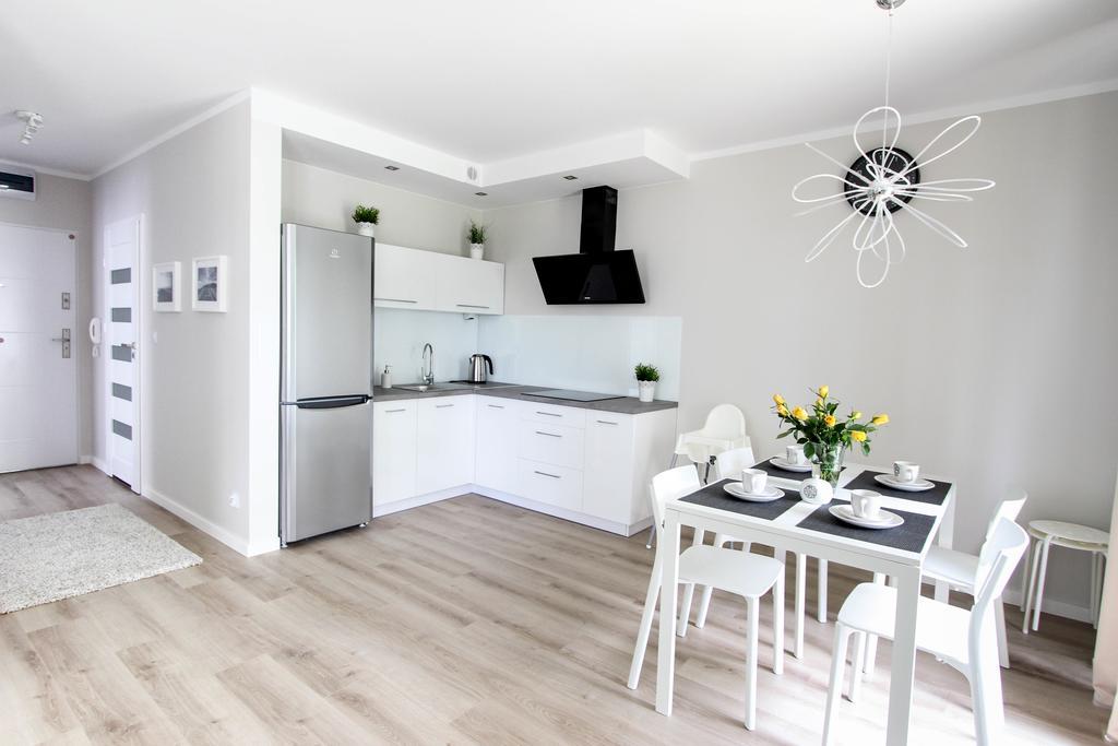 Rezydencja Apartamenty Ostrowski Ustronie Morskie Exterior foto