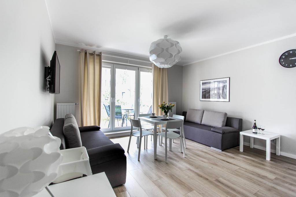 Rezydencja Apartamenty Ostrowski Ustronie Morskie Exterior foto