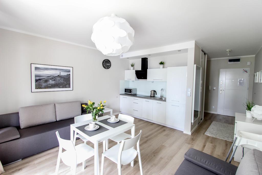 Rezydencja Apartamenty Ostrowski Ustronie Morskie Exterior foto