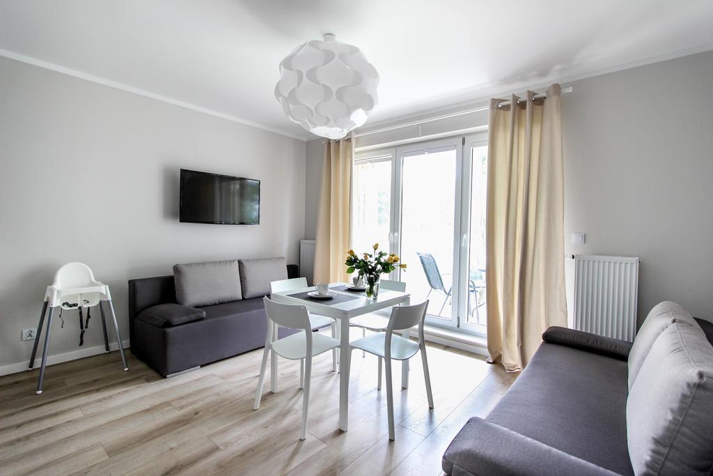 Rezydencja Apartamenty Ostrowski Ustronie Morskie Exterior foto